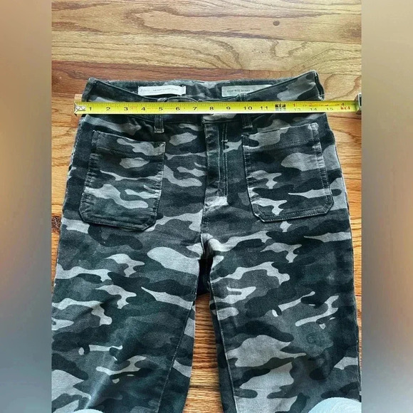 Anthropologie Pilcro and Letterpress high rise skinny, camo corduroy pants sz 27 - Picture 7 of 11
